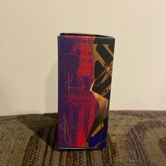 Fenty Beauty x Arcane Gloss Bomb with Caitlyn - Picture 4 of 5